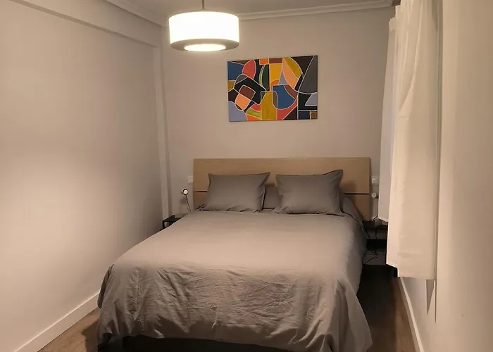 En El Corazon De Y Cerca De Todo * Gijon